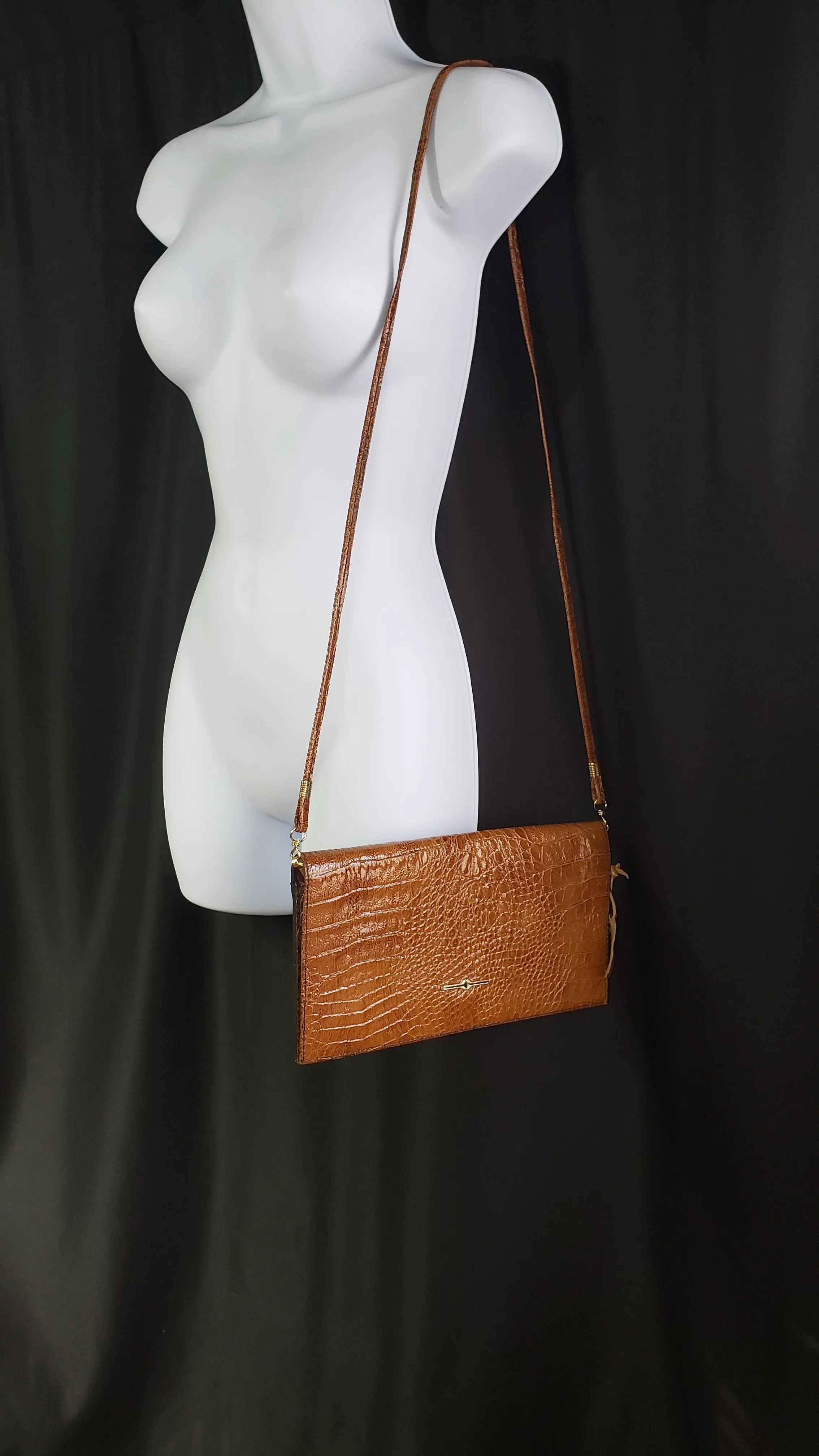 Vintage Gala Di Roma Leather Clutch